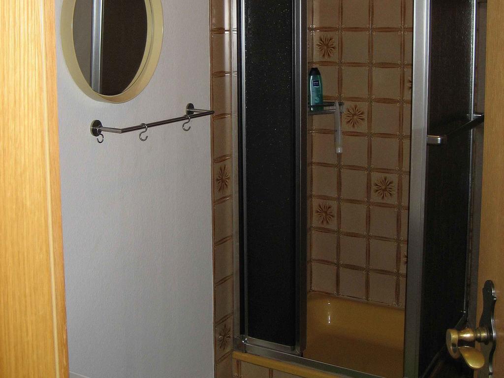 King Apartment *